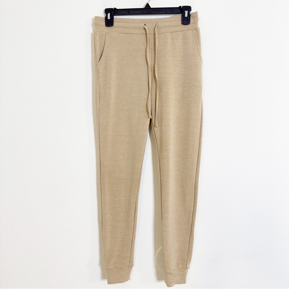 Buffbunny collection tan jogger pants